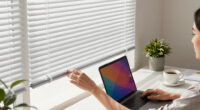 9 Best Smart Blinds for Glare-Heavy Desks in 2026